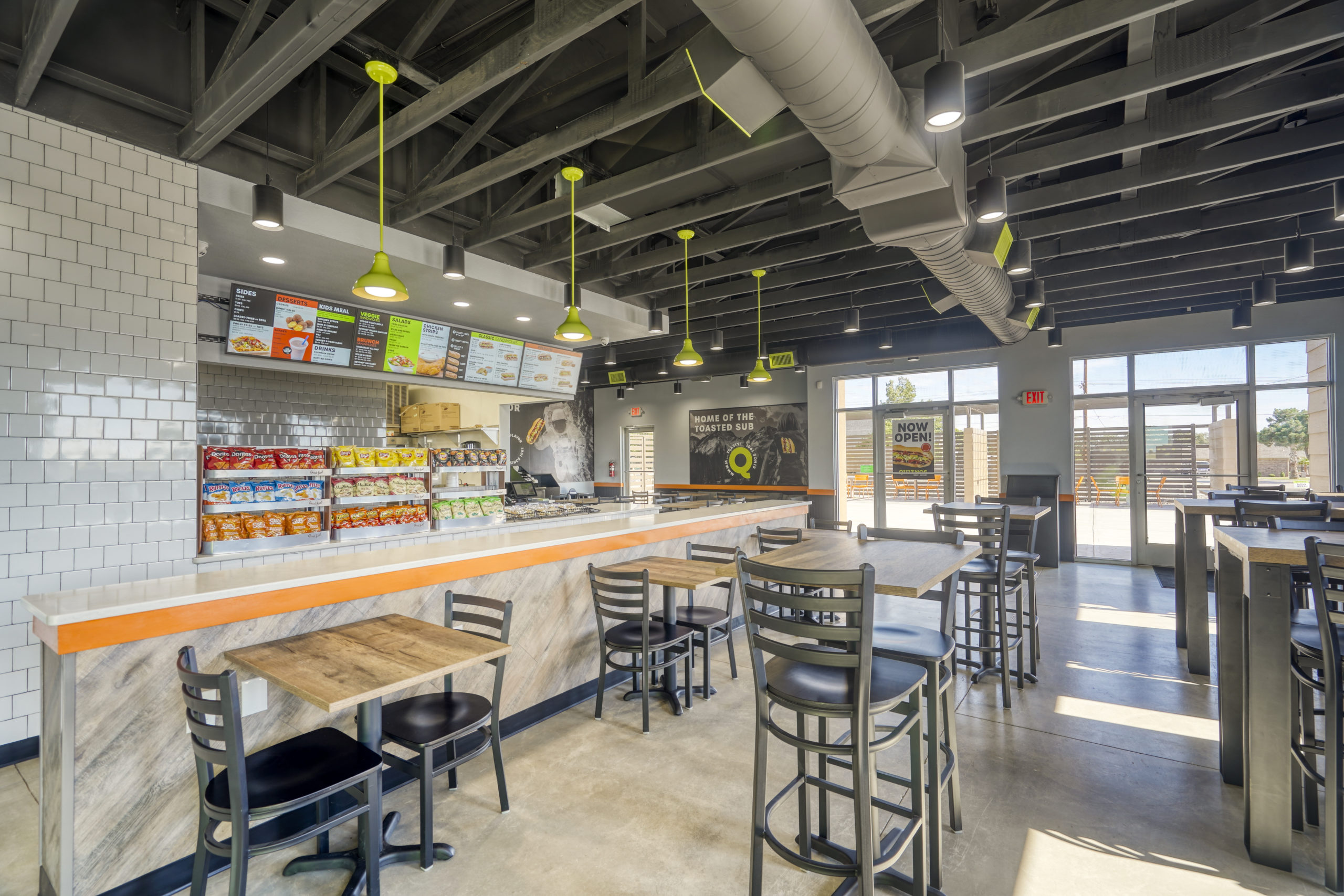 quiznos-opens-redesigned-store-in-hobbs-new-mexico-quiznos-franchise